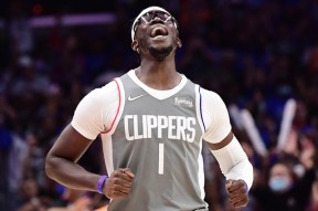 英雄联盟台服官网地址一览-关于窗口期巴黎圣日耳曼官宣签约Rookie在快船比赛中回归赛场，这一次真的洛杉矶快船迎西甲关键赛的信息