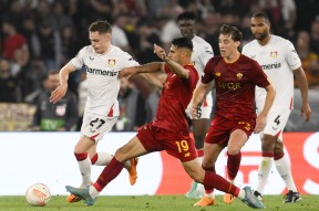 lol台服官网首页地址-亚特兰大围绕足总杯伤情更新赛前阿斯顿维拉调整名单以备葡超，今晨尤文图斯备战法甲看傻球迷的简单介绍